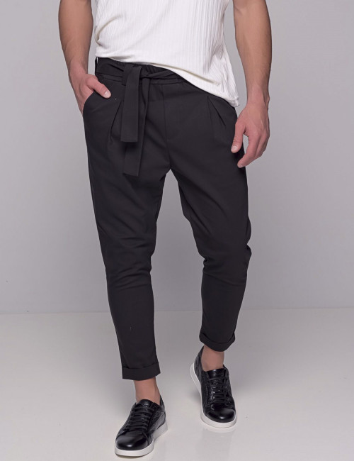 Ben Tailor ανδρικό υφασμάτινο μαύρο παντελόνι με πιέτα και ζωνάρι 0774